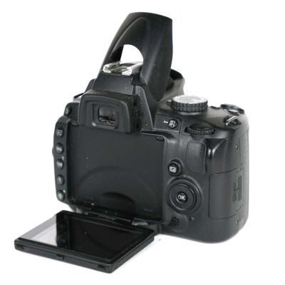 Máquina fotográfica Digital SLR Nikon D5000 (12.3mp) (OUTLET)
