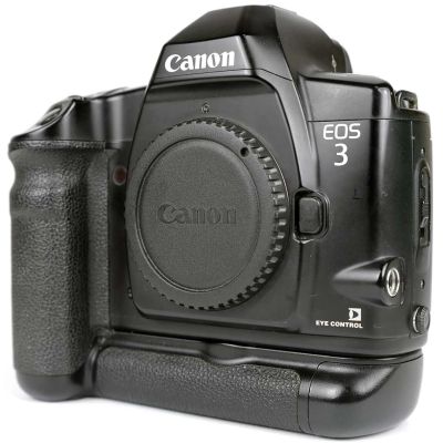 Máquina fotográfica SLR Canon EOS 3 + PB-E1 (1998-2007)