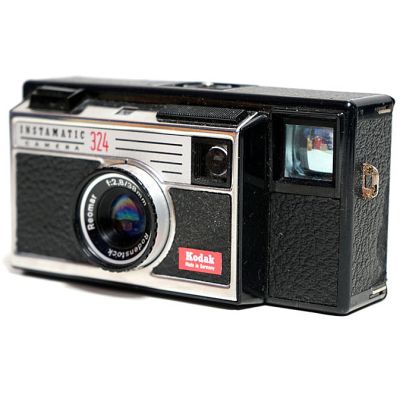 Máquina fotográfica analógica Kodak Instamatic 204