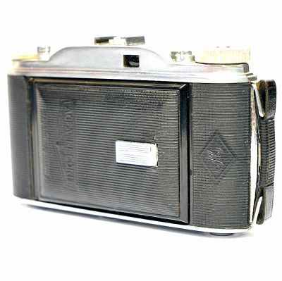 Máquina fotográfica 6x9 de fole Agfa Record II (1952-5)