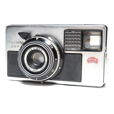 Máquina fotográfica analógica vintage 