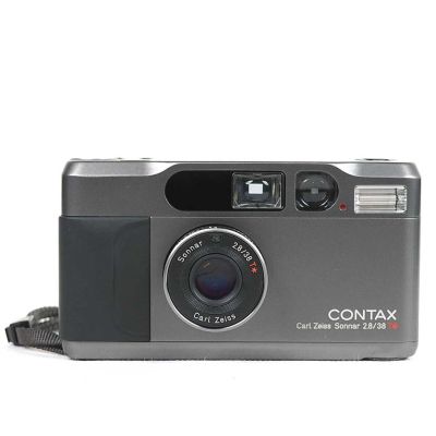 Máquina fotográfica Kyocera Contax T2 'Titanium' (1990-2000)